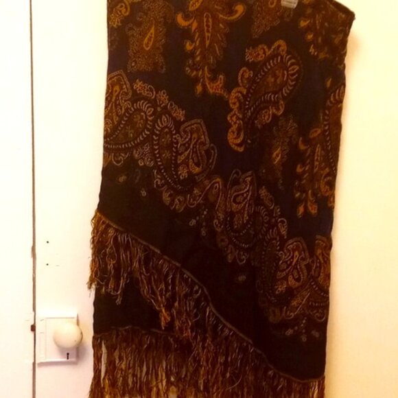 acrylic skirt - Picture 1 of 5